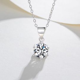 Traditional Moissanite Necklace