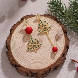 Merry & Bright Smiling Star Christmas Tree Earrings